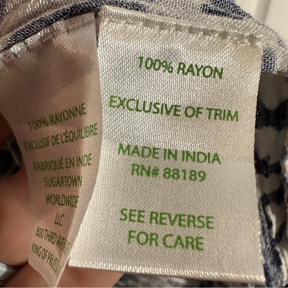 Lilly Pulitzer size small Nita off the shoulder cover up dress, pom pom sleeves - Picture 7 of 11